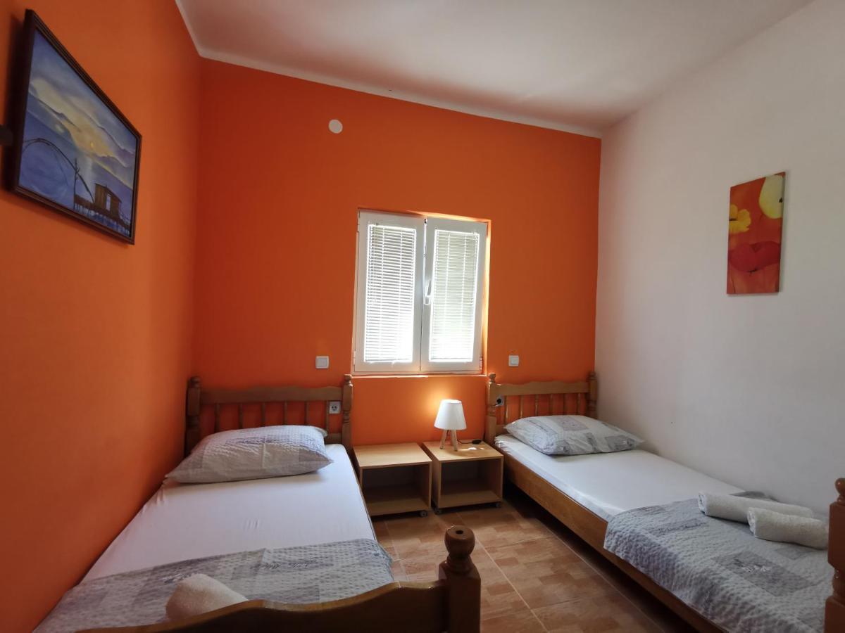 Apartments Montenegrina Ulcinj Zewnętrze zdjęcie