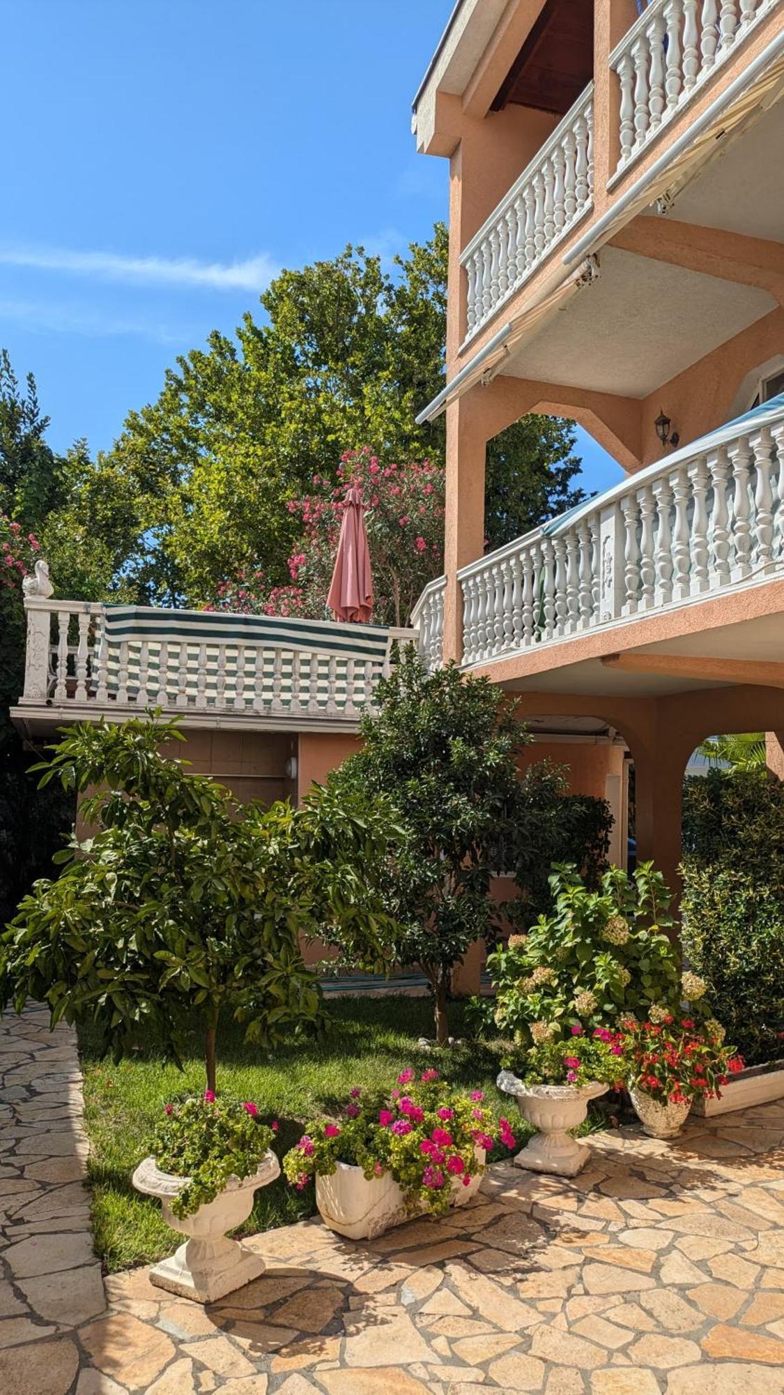 Apartments Montenegrina Ulcinj Zewnętrze zdjęcie