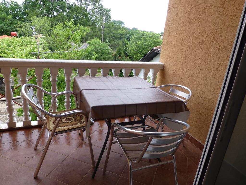 Apartments Montenegrina Ulcinj Zewnętrze zdjęcie